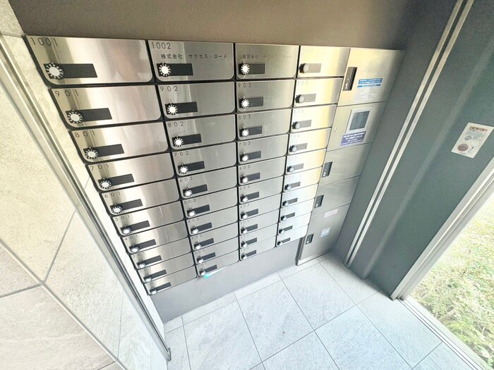 物件外観写真6　(建物設備)