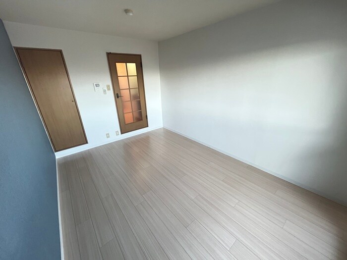 物件内観写真17　(居室)