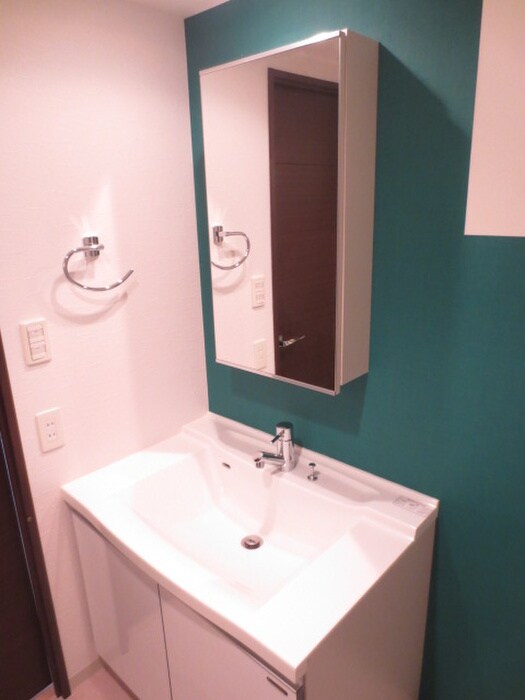 物件内観写真10　(洗面)