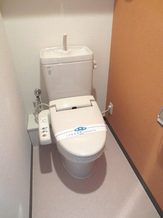 物件内観写真12　(トイレ)