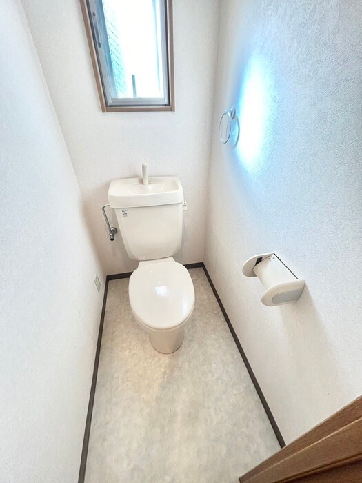 物件内観写真12　(トイレ)