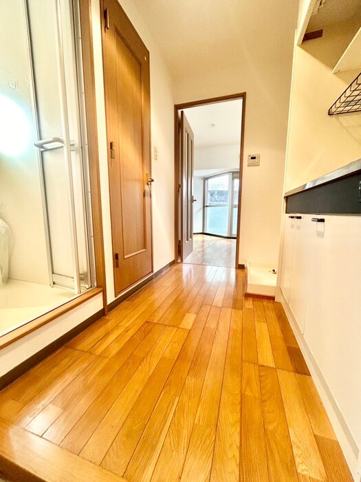 物件内観写真13　(廊下)