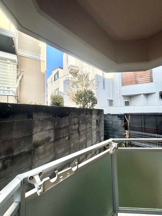 物件内観写真18　(室内からの展望)