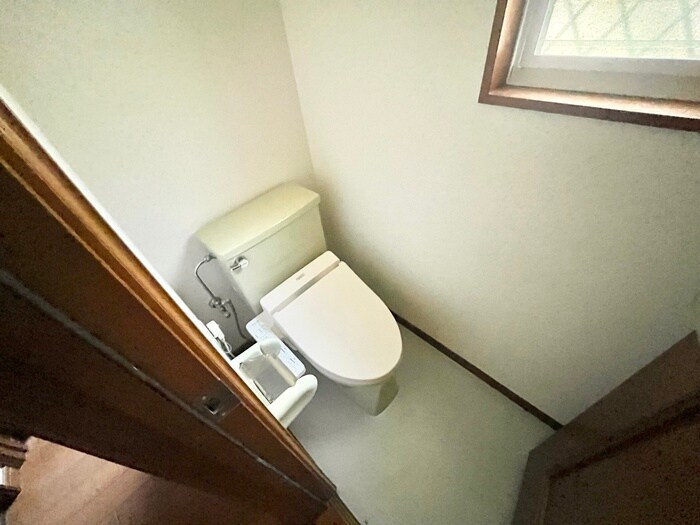 物件内観写真13　(トイレ)