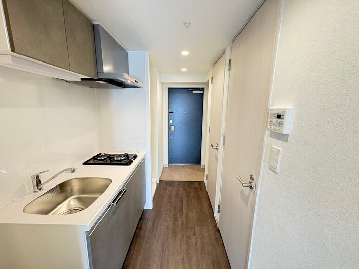 物件内観写真18　(廊下)