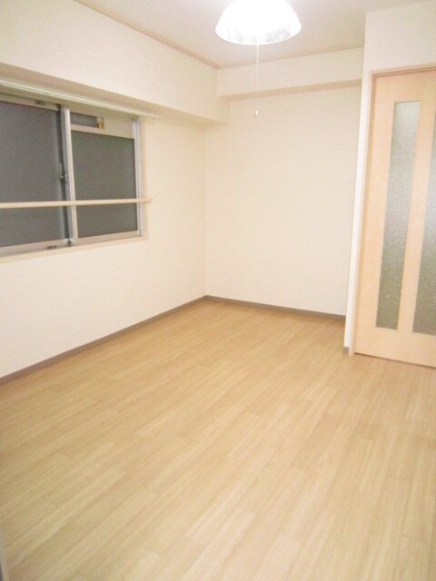 物件内観写真12　(居室)