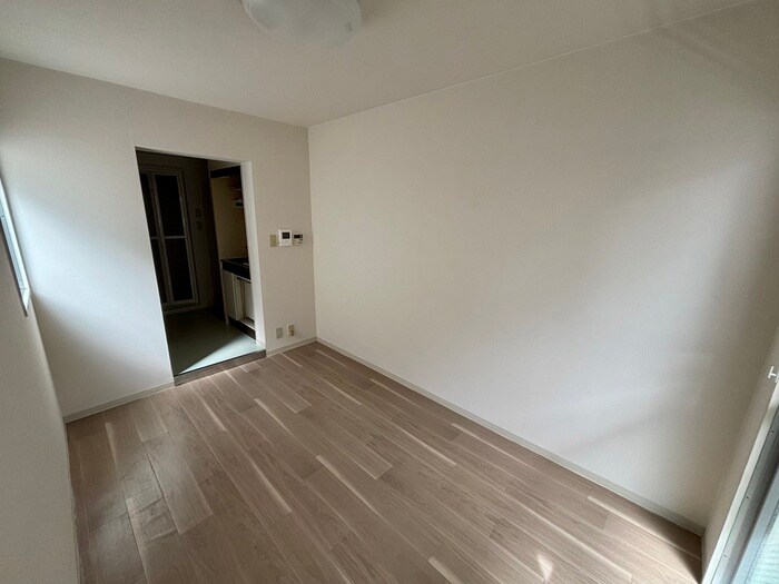 物件内観写真19　(居室)