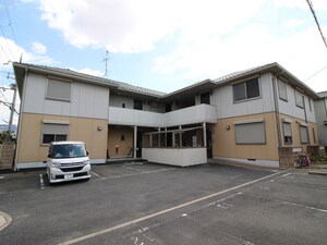 ヴィラロイヤルシティーⅡ外観写真