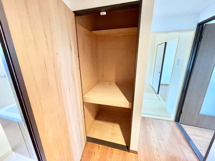 物件内観写真20　(収納)