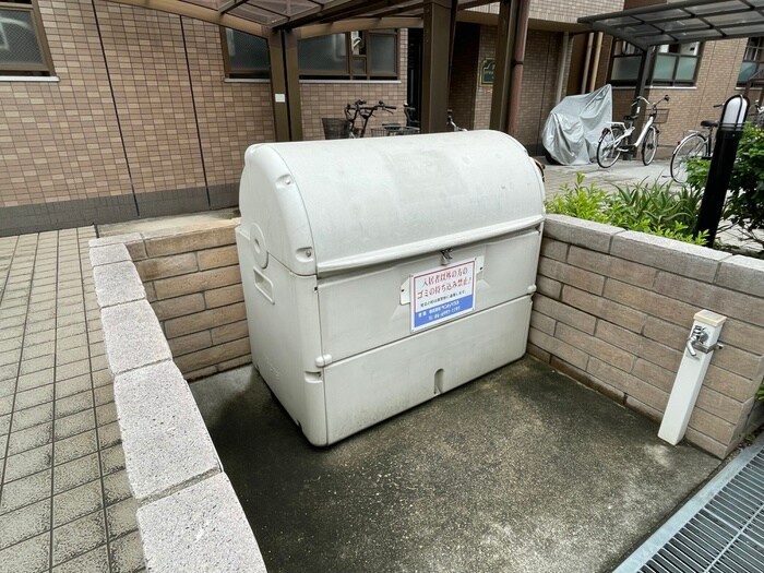 物件外観写真6　(建物設備)