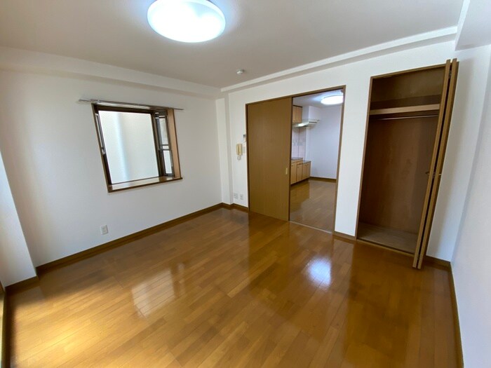 物件内観写真14　(収納)