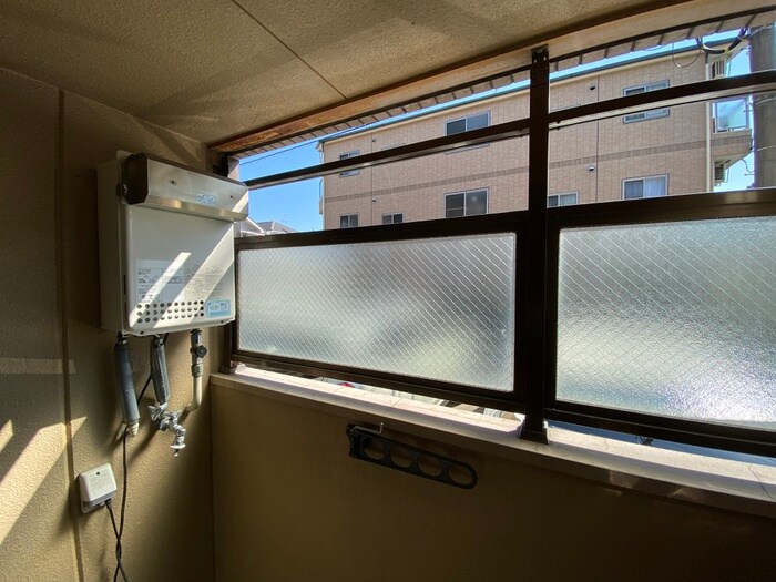 物件内観写真17　(室内からの展望)