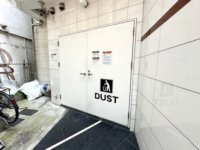 物件外観写真6　(建物設備)