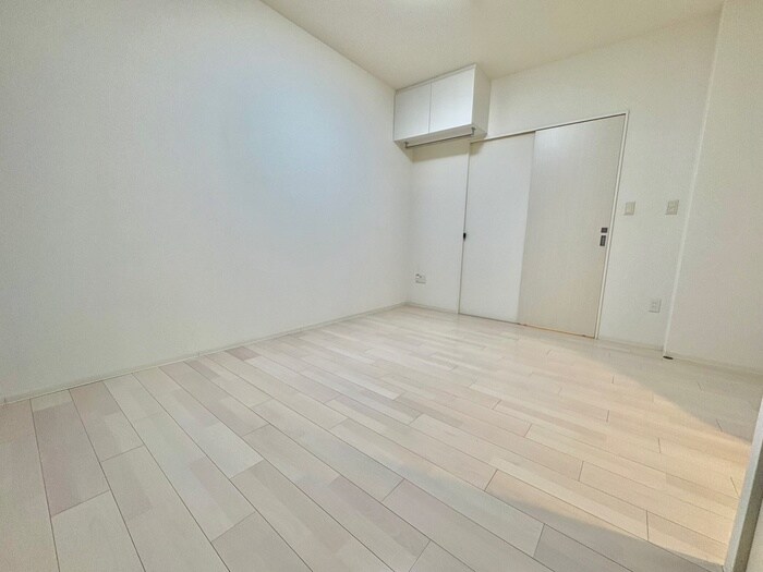 物件内観写真10　(居室)
