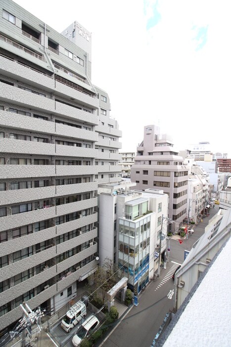 物件内観写真15　(室内からの展望)