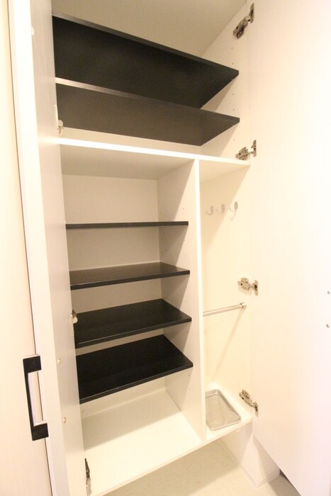 物件内観写真19　(靴箱)