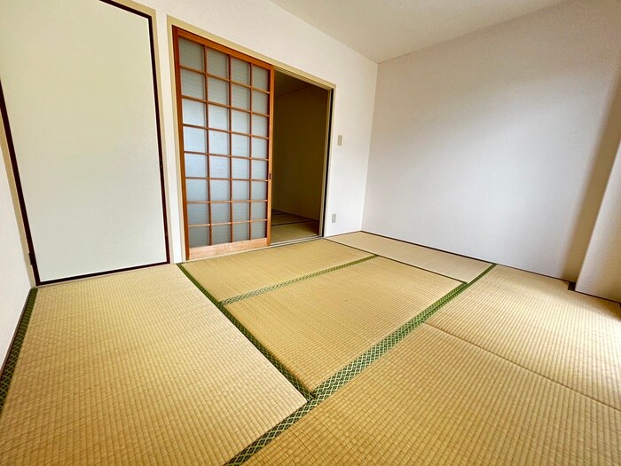 物件内観写真9　(居室)