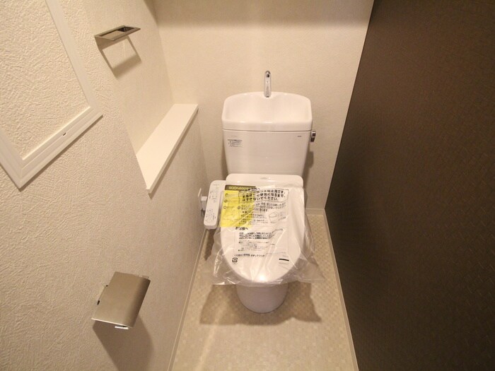 物件内観写真12　(トイレ)