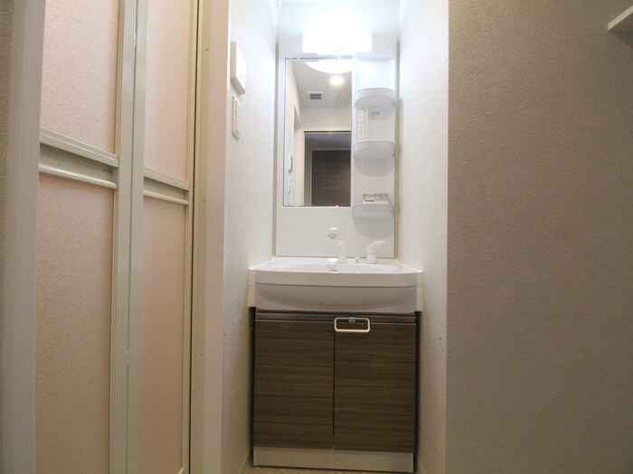 物件内観写真17　(洗面)