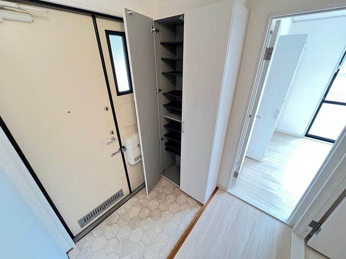 物件内観写真17　(靴箱)