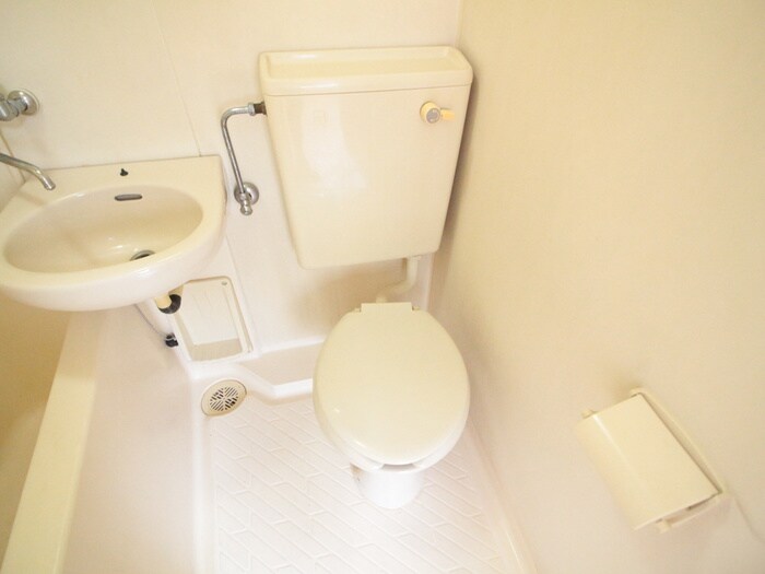 物件内観写真13　(トイレ)