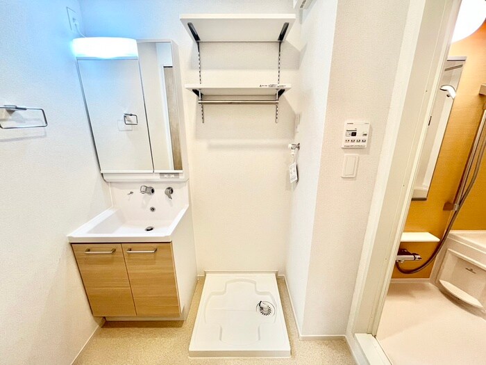 物件内観写真19　(洗濯機置場)