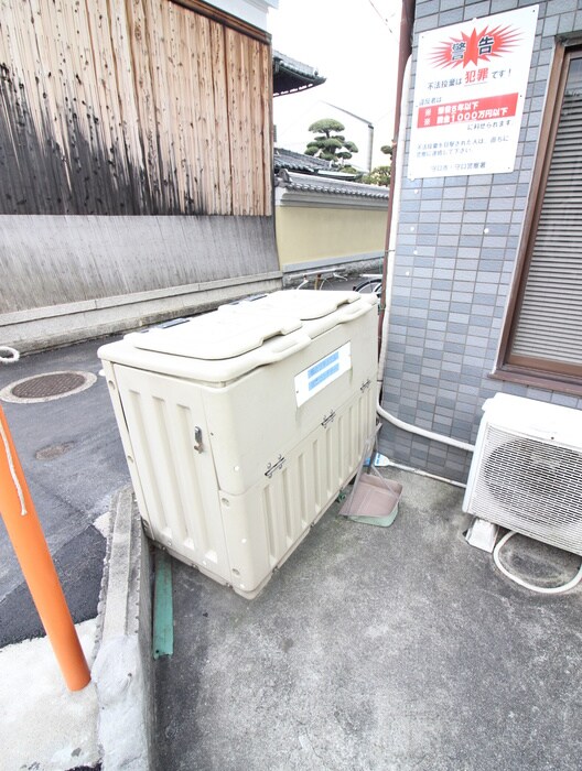 物件外観写真4　(建物設備)