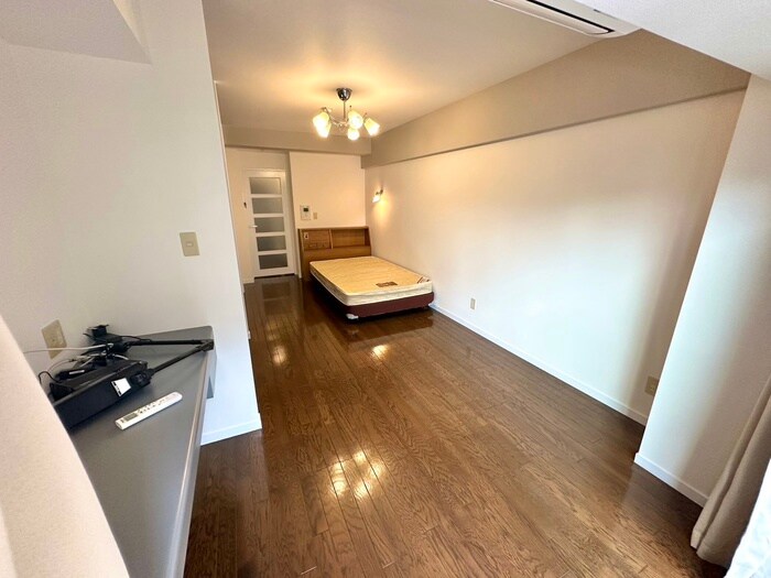 物件内観写真10　(居室)