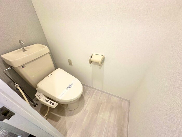 物件内観写真15　(トイレ)