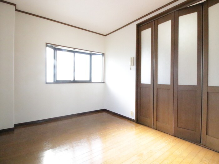 物件内観写真10　(居室)