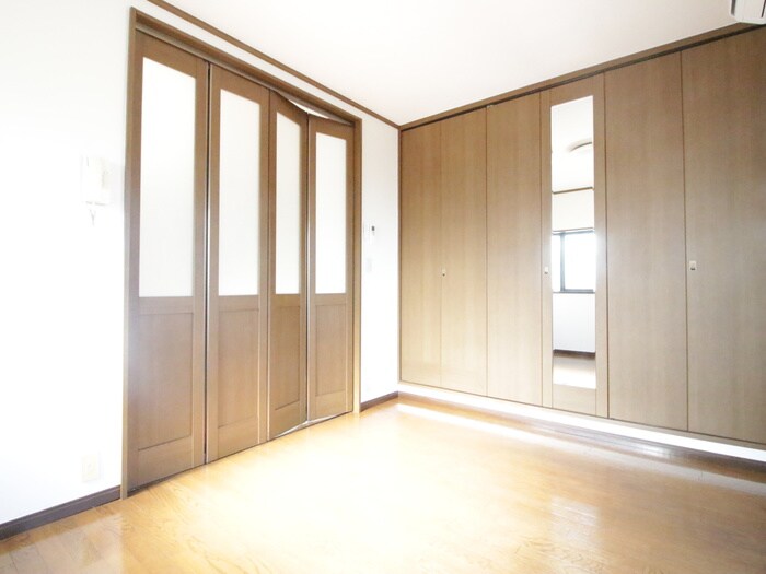 物件内観写真11　(居室)