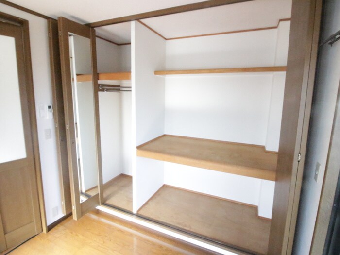 物件内観写真14　(収納)