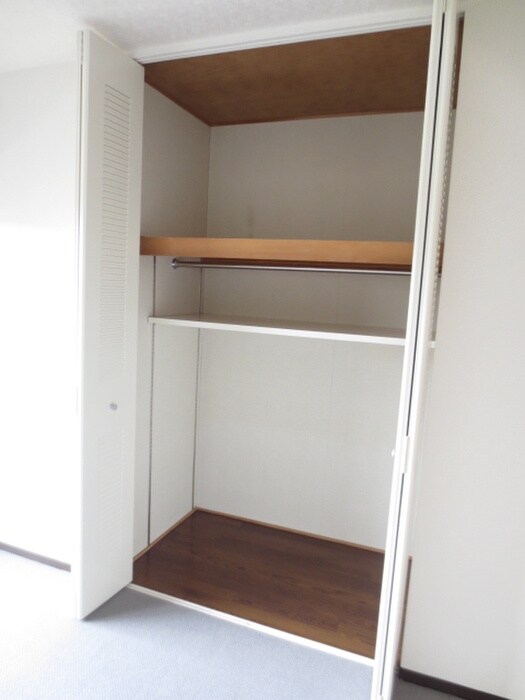 物件内観写真10　(収納)