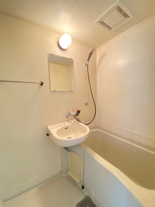 物件内観写真10　(バス／シャワールーム等)