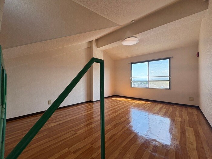 物件内観写真16　(ロフト)