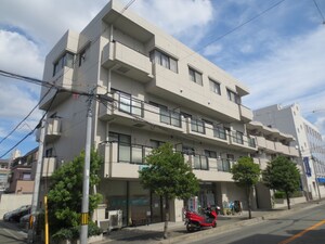 ラフィ－ネ曽根外観写真