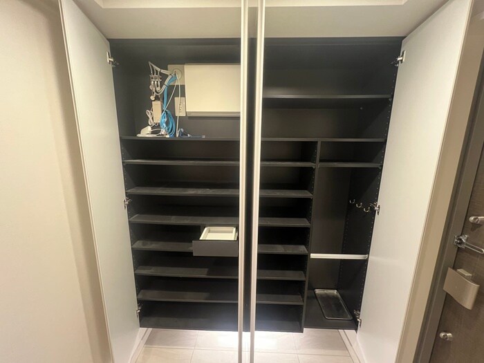 物件内観写真17　(靴箱)