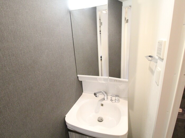 物件内観写真13　(洗面)