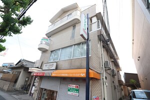 一里山ユーベルハイム外観写真