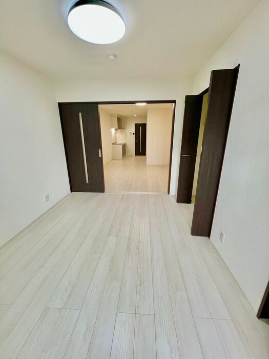 物件内観写真9　(居室)