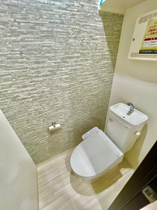 物件内観写真18　(トイレ)
