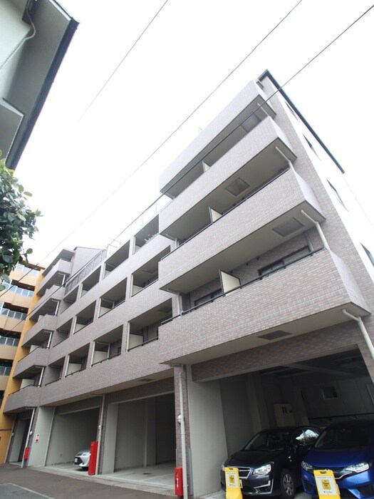 物件外観写真2　(駐車場)