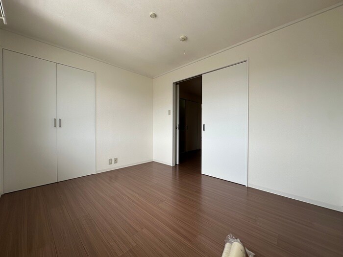 物件内観写真13　(居室)