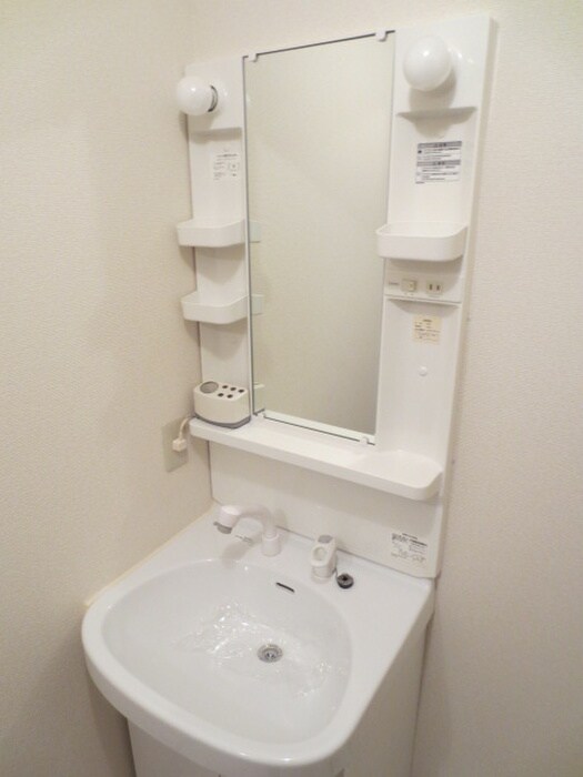 物件内観写真11　(洗面)