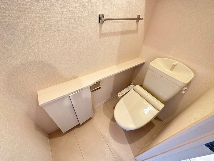 物件内観写真15　(トイレ)