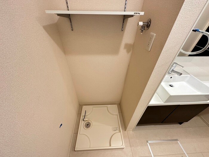 物件内観写真19　(洗濯機置場)