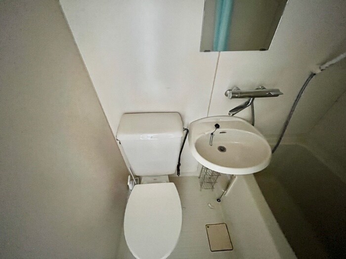 物件内観写真9　(洗面)