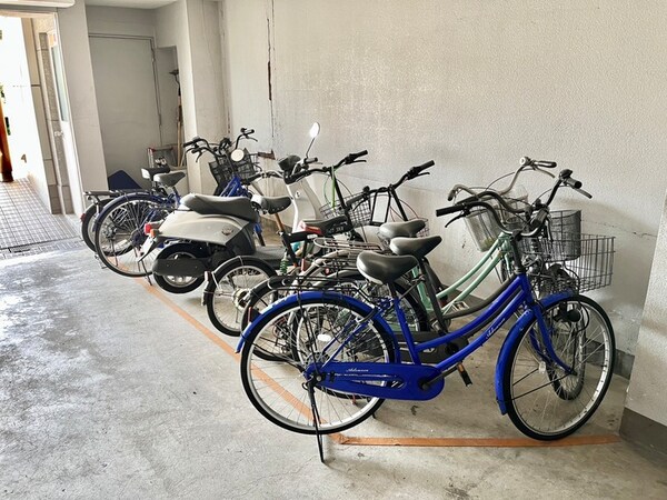 駐輪場