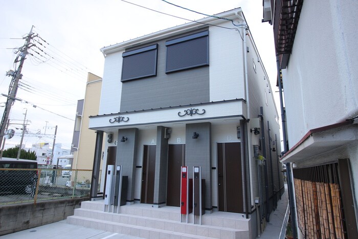 物件外観写真4　(外観写真)