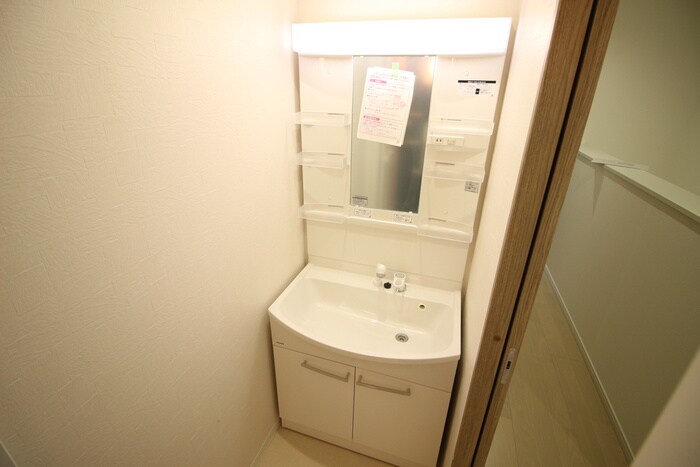 物件内観写真14　(洗面)